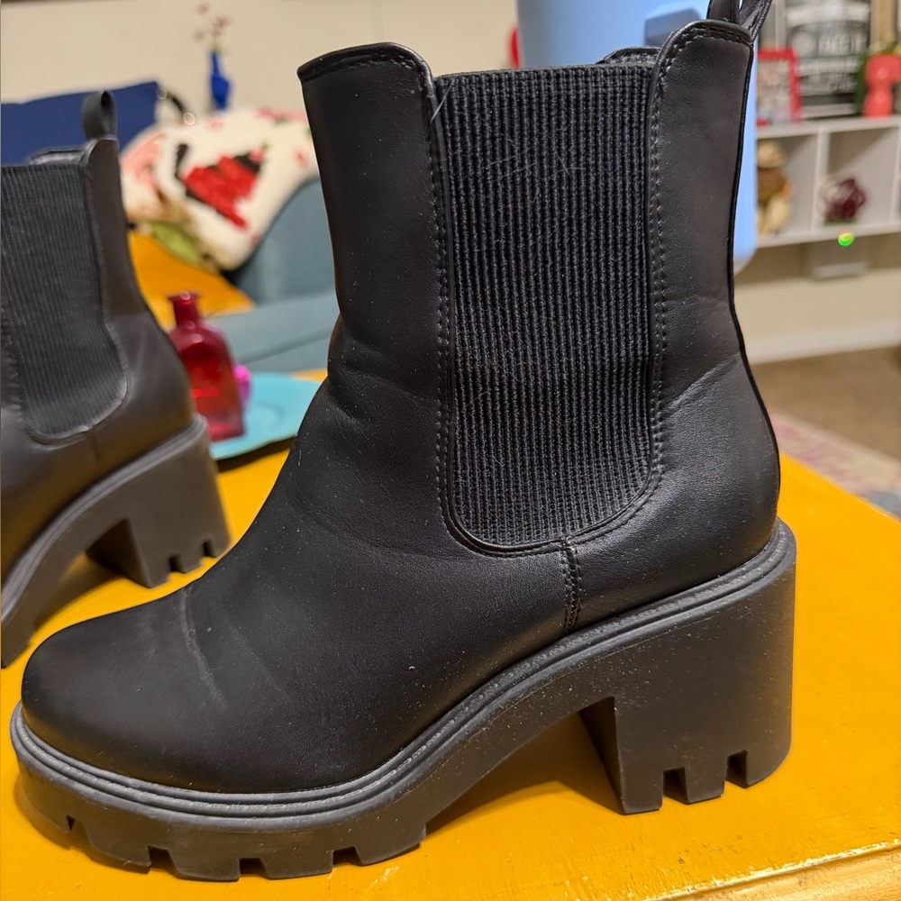 Black Chunky Heel Ankle Boots